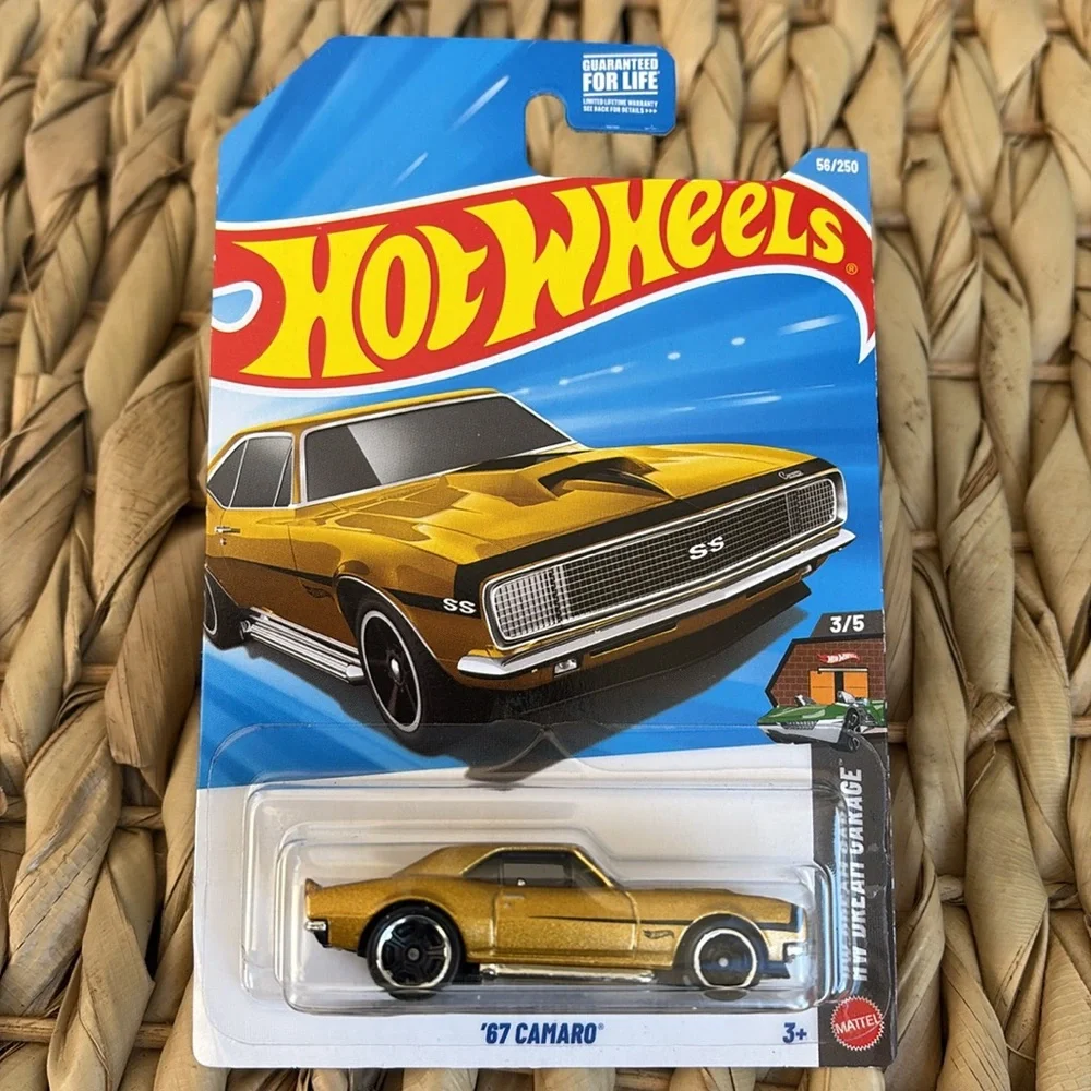 Hot Wheels 1967 Gold Camaro Chevy Chevrolet Pony Muscle Car Hotwheels 2026 🆕